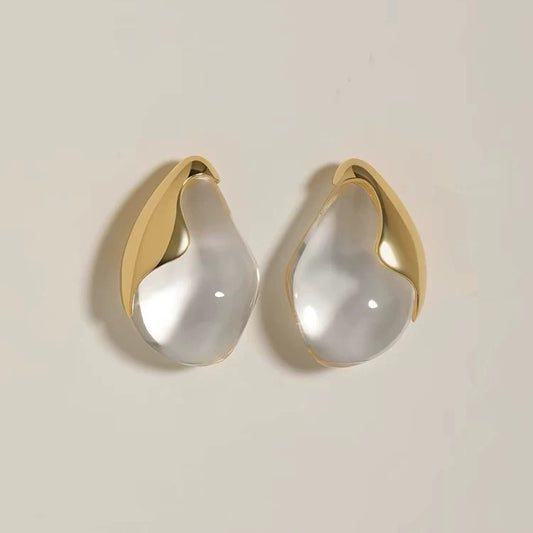 Dewdrop Earrings